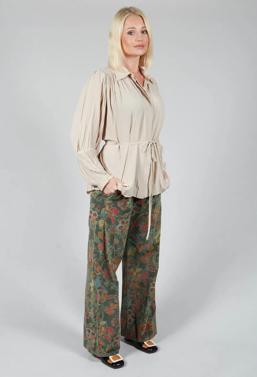 Beatrice B Shirts & Blouses^Torre Lightweight Pleated Shirt in Beige