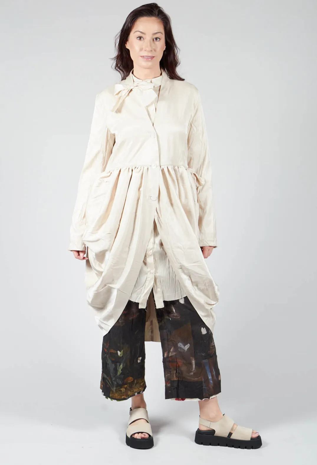 Aleksandr Manamis Coats^Treasury Drape Coat in Cream