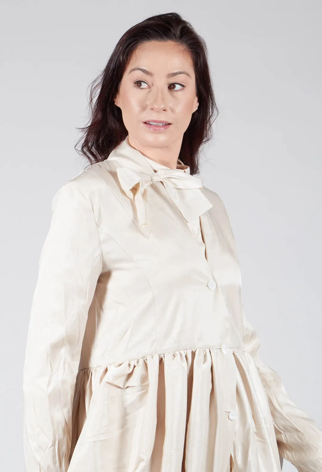 Aleksandr Manamis Coats^Treasury Drape Coat in Cream