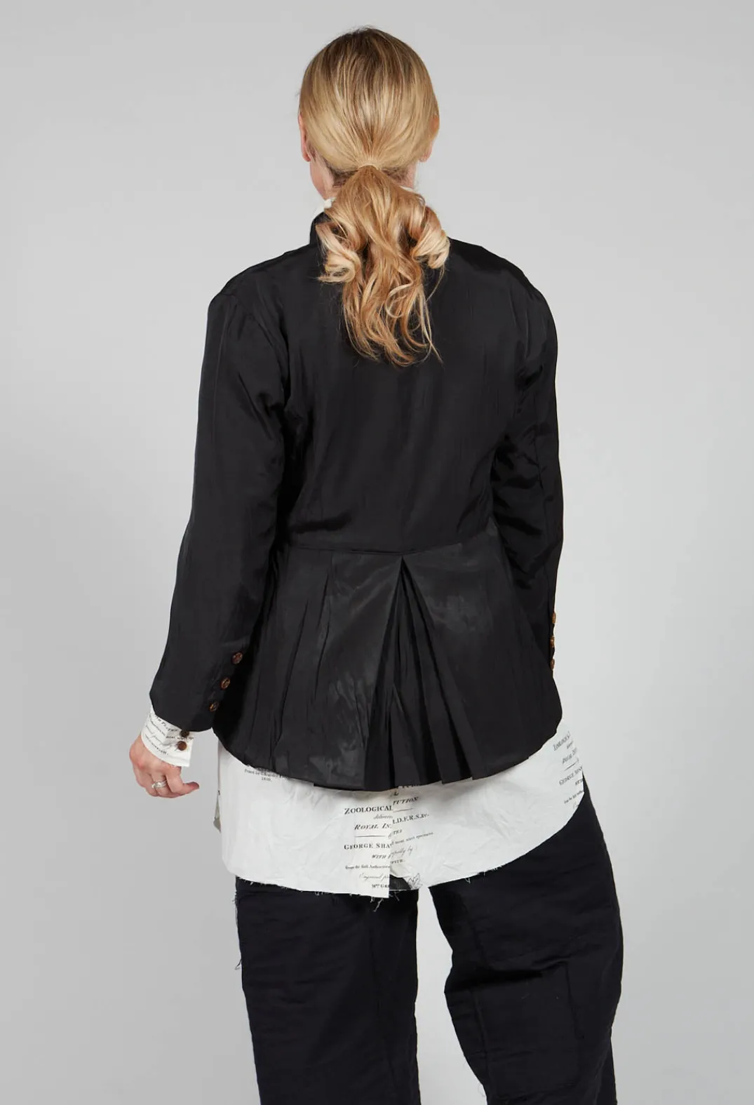 Aleksandr Manamis Jackets^Treasury Pleat Jacket in Black