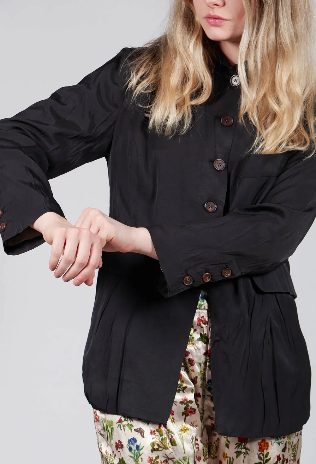 Aleksandr Manamis Jackets^Treasury Pleat Jacket in Black