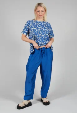 Traces of Me Trousers^Trousers Still Amparo Blue in Blue
