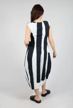 Rundholz Black Label Dresses^Tulip Dress with Feature Pockets in Black Print