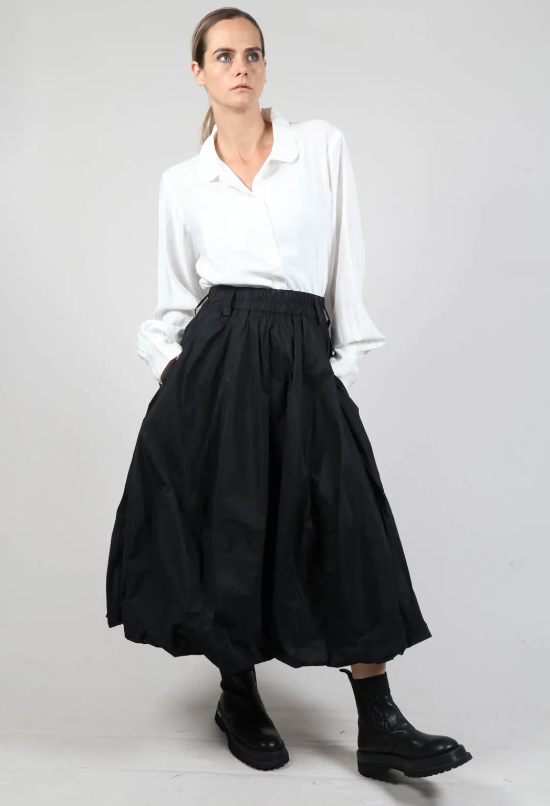 Les Filles d'Ailleurs Skirts^Tulip Shaped Skirt in Black