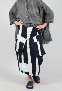 Rundholz Black Label Skirts^Tulip Skirt with Feature Pockets in Black Print