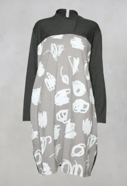Moyuru Jumpers^Tunic Jumper Dress with Print in Grey and White