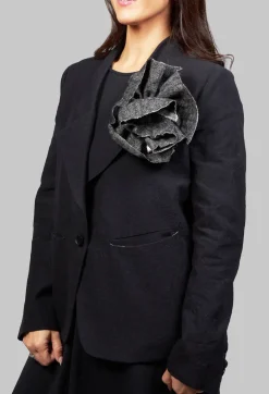 Marc Point Brooches^Tweed Brooch in Grey
