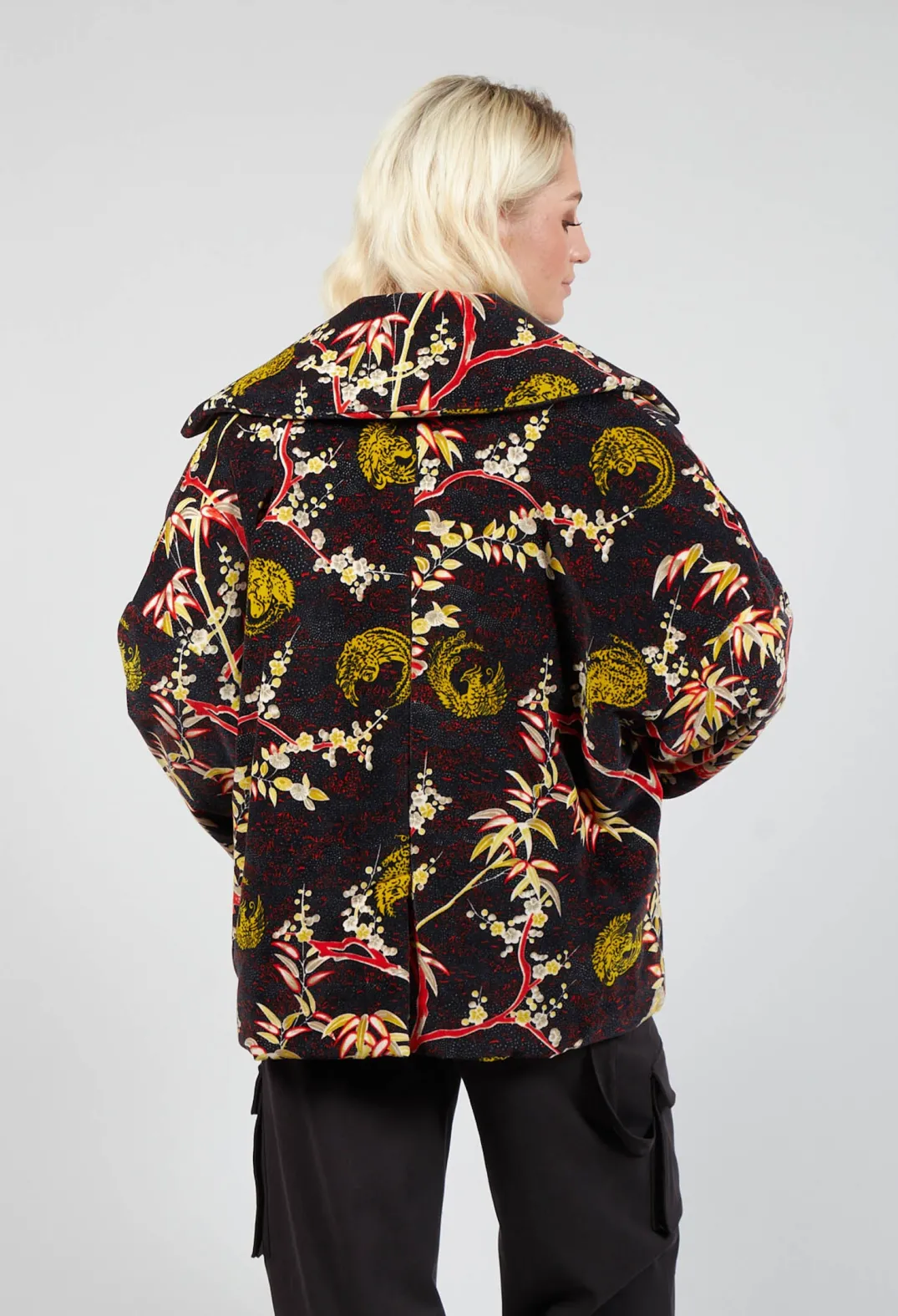 Beatrice B Coats^Velvet Short Coat in Black Print