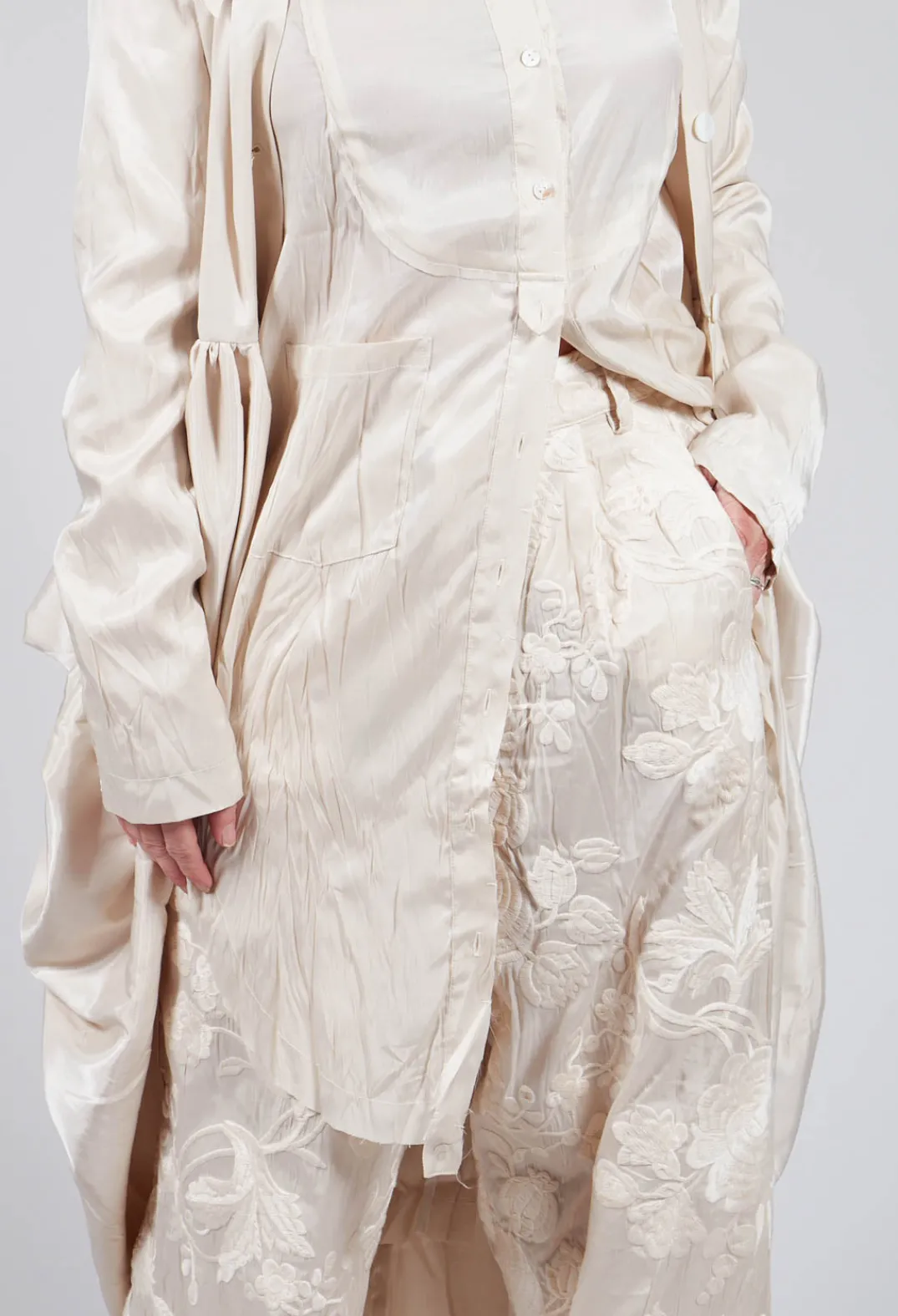Aleksandr Manamis Trousers^Vielles Fleurs Loose Trousers in Cream