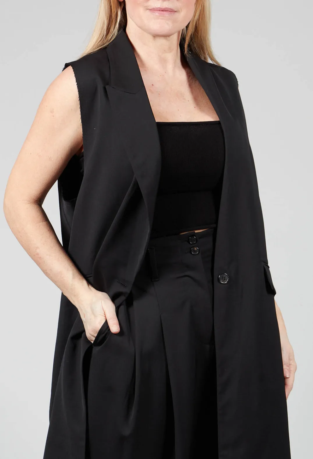 Isabel Benenato Tops^Viscose Bandeau in Black