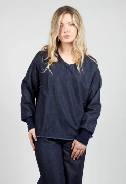 Aequamente Shirts & Blouses^V-Neck Shirt in Denim