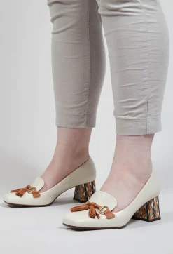 Chie Mihara Boots^Vuolin Heel in Cluero White and Brown