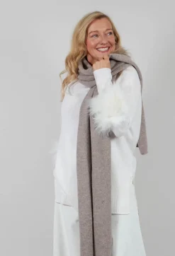 Dom Goor Scarves^Wool Scarf with Fur Trim in Sandstone