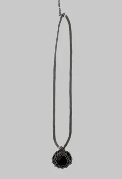 Einika Necklaces^Woven Pendant Necklace in Silver
