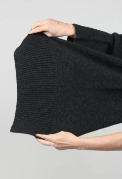 Isabel Benenato Scarves^Wrap Around Scarf with Sleeve in Graphite