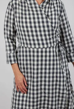 Aequamente Dresses^Wrap Dress in Asfalto Check