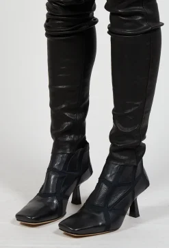 Malloni Boots^Yuko Kitten Heel Boot in Nero