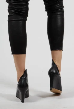 Malloni Boots^Yuko Wedge Boot in Nero