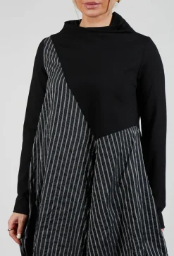 Xenia Design Dresses^Zigzag Pinu Dress in Black and White