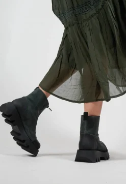 Lofina Boots^Zip Front Ankle Boots with Cleated Sole in London Amazzonia