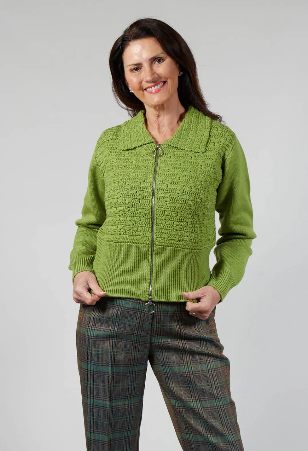 Beatrice B Cardigans^Zip Through Cardigan in Kiwi