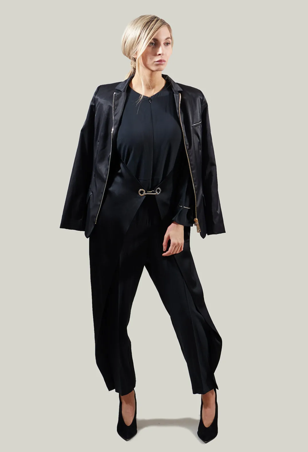 Oblique Creations Jackets^Zipped Jacket in Intrigue
