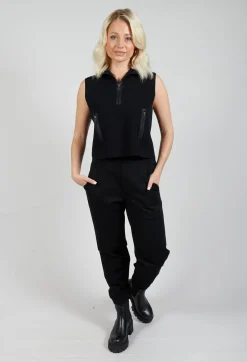 Sarah Pacini Jumpers^Zipped Sweater Vest in Black